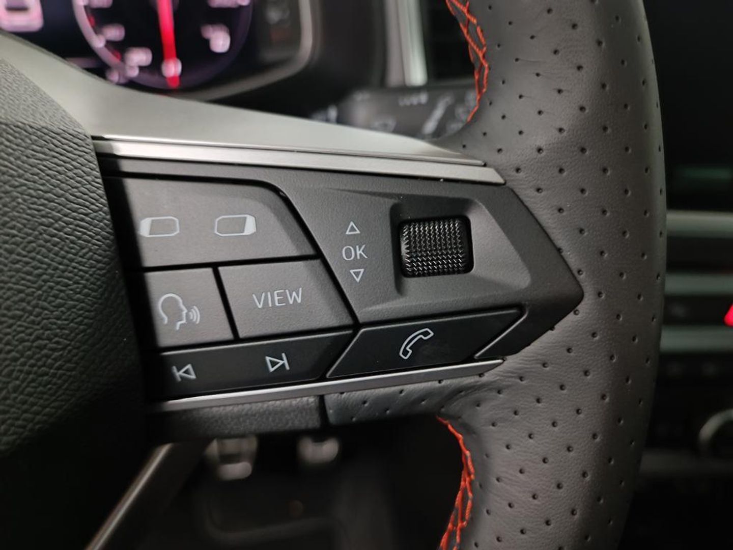 SEAT Ateca 1.5 TSI S&S FR Special Edition DSG 110 kW (150 CV) Gris All Terrain / Pick-up