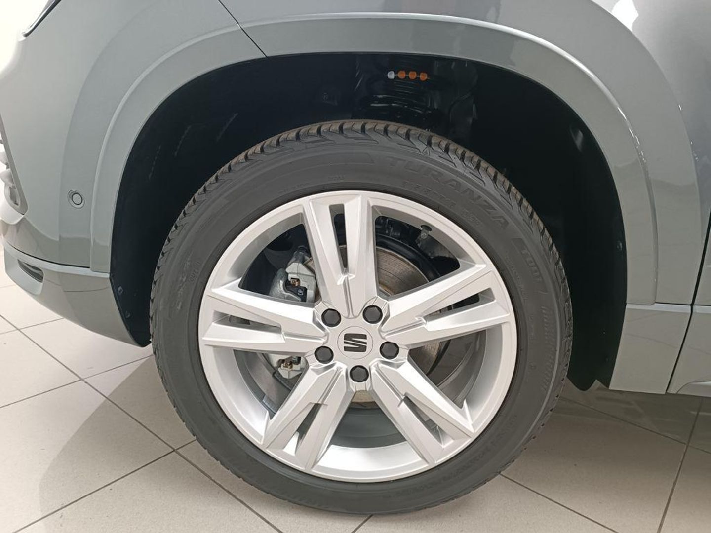 SEAT Ateca 1.5 TSI S&S FR Special Edition DSG 110 kW (150 CV) Gris All Terrain / Pick-up
